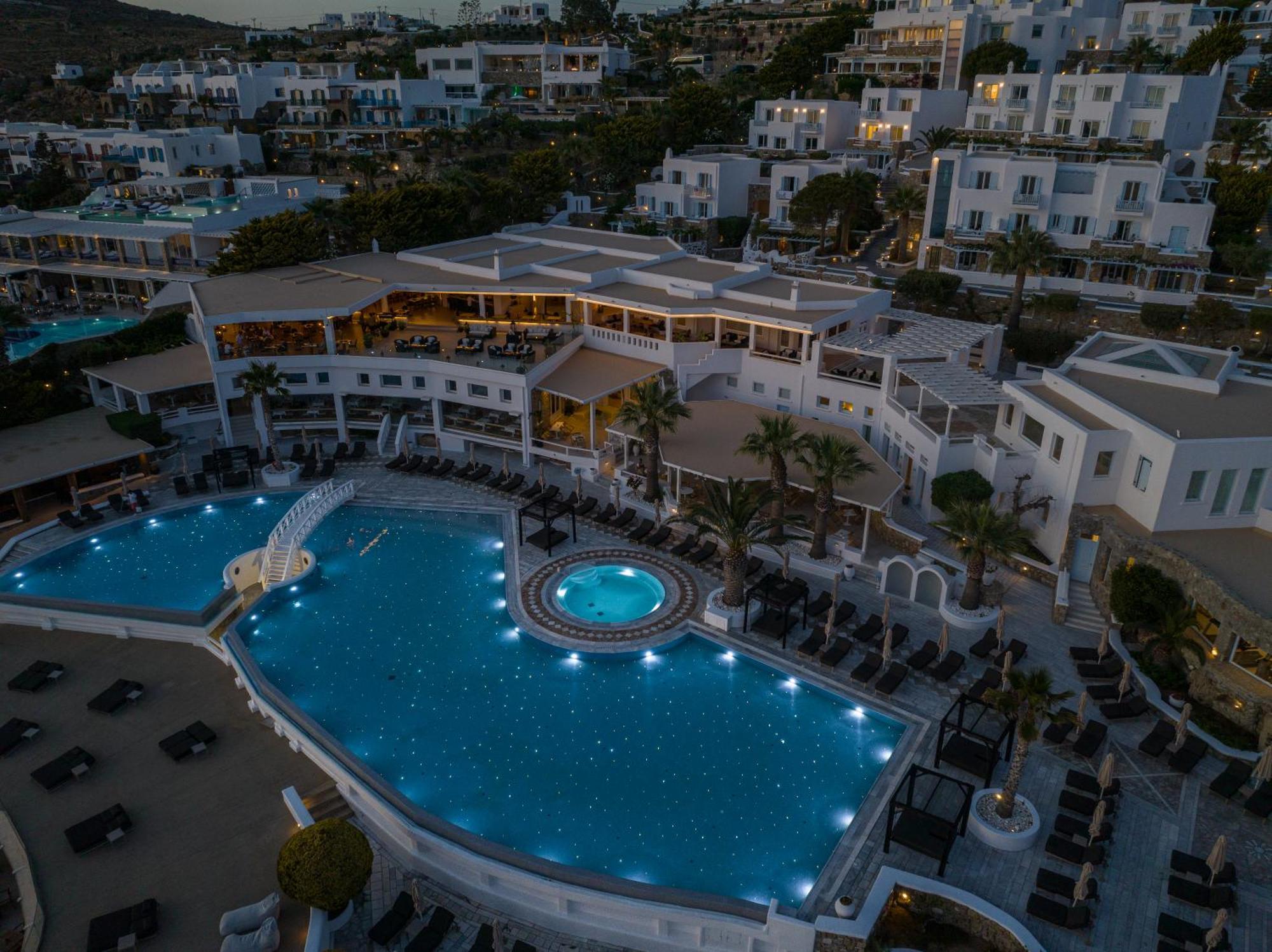 Saint John Hotel Villas & Spa Agios Ioannis Diakoftis Eksteriør billede Aerial view of the resort